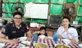 明星黑料女 吃瓜爆料每日大赛最新动态,吃瓜爆料，每日大赛最新动态揭秘